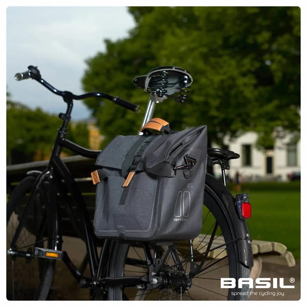 Sacoche Arrière Imperméable Basil 20 L – Image 4