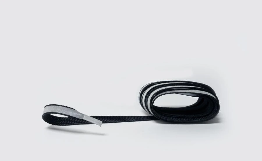 Lacets Réfléchissants Noirs – Image 2